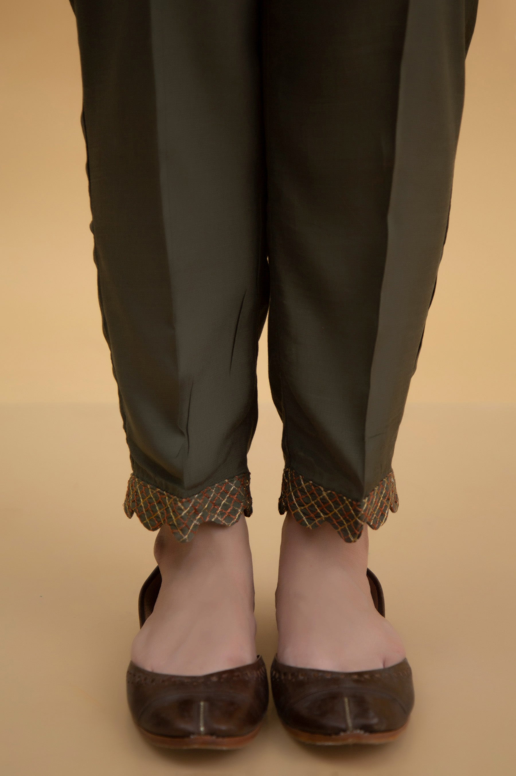 Basic Raw Silk Cigarette Pants - Green